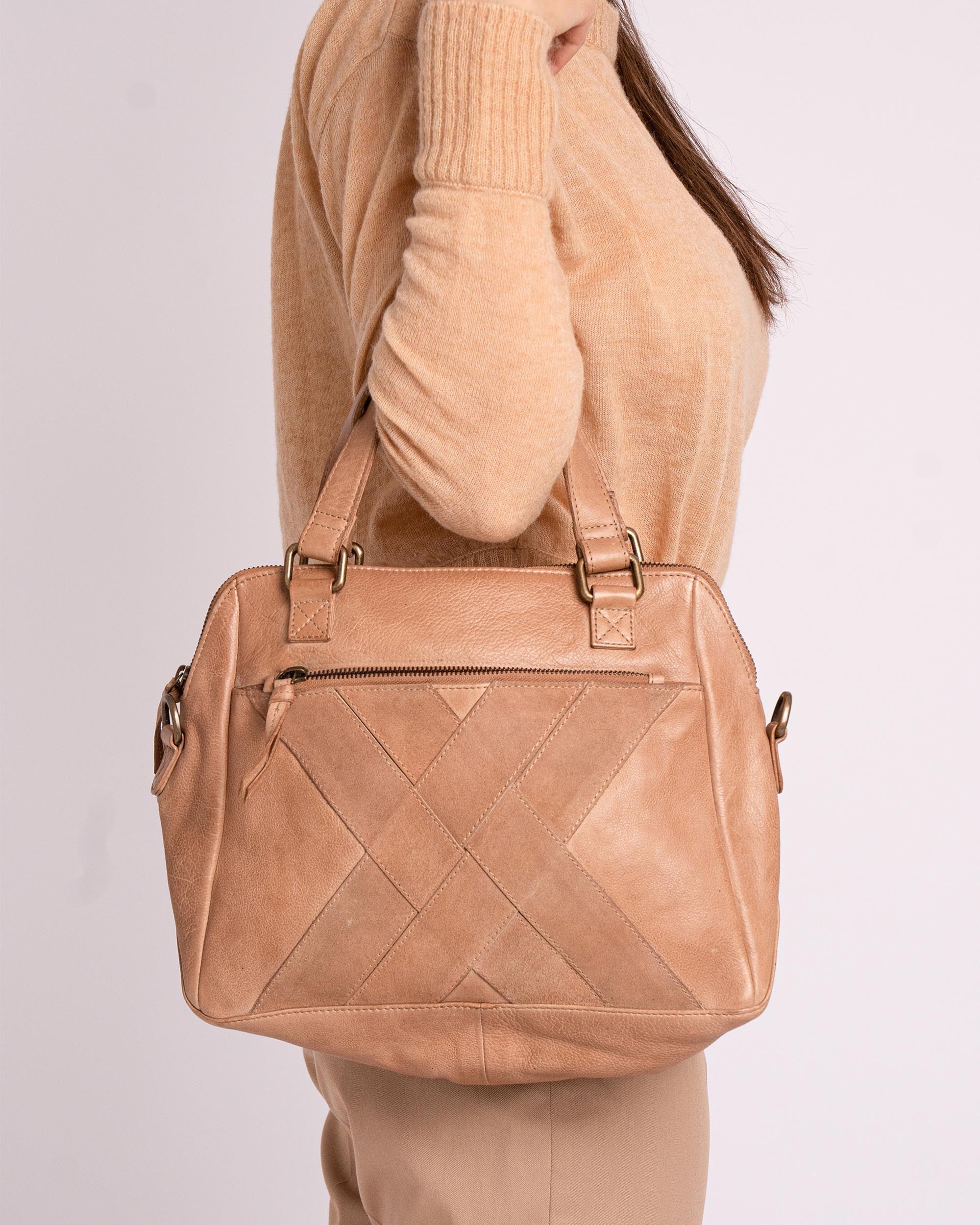 Bakel | Leather Messenger Bag - Auxney