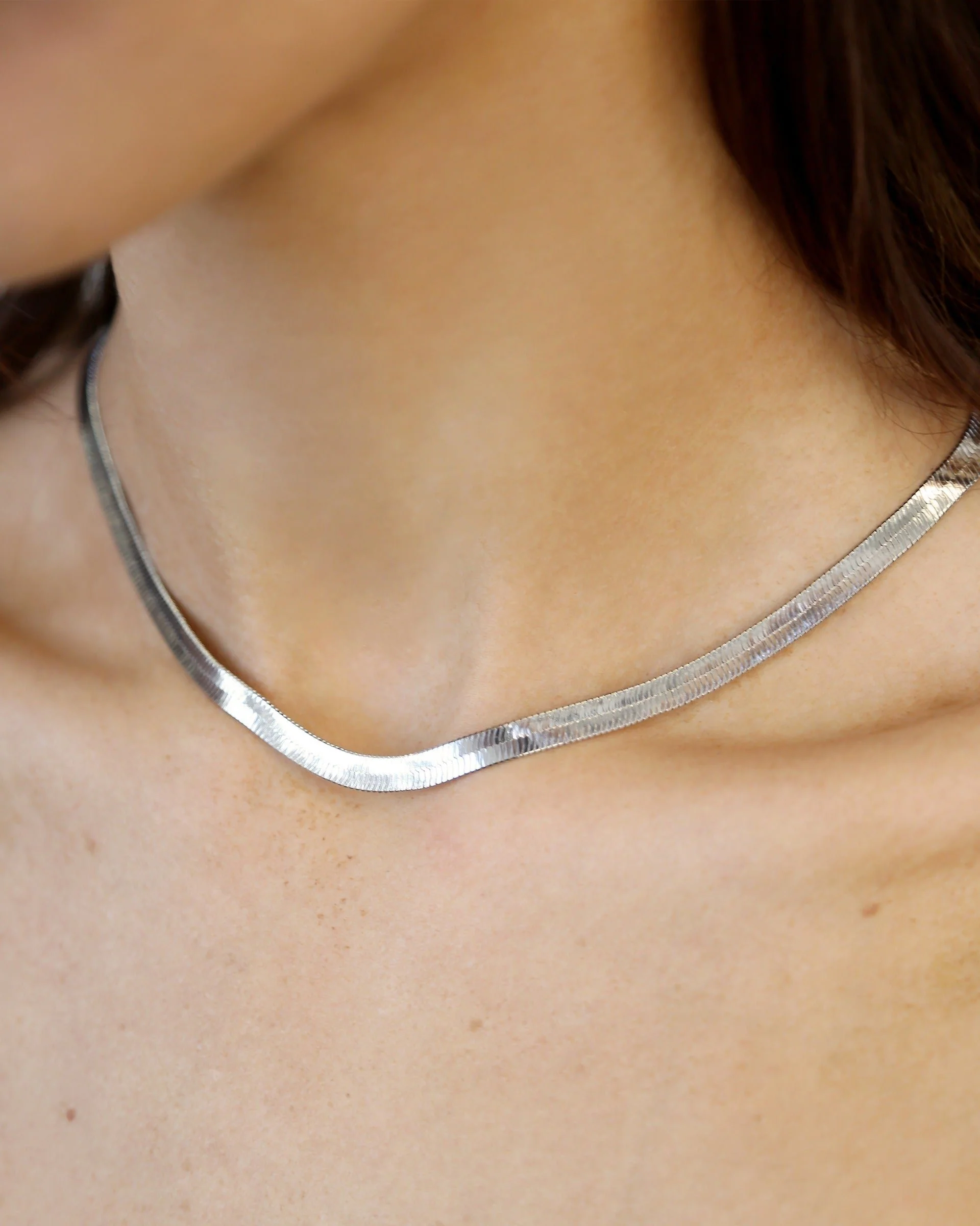 Brooklyn Flat Herringbone Chain Necklace