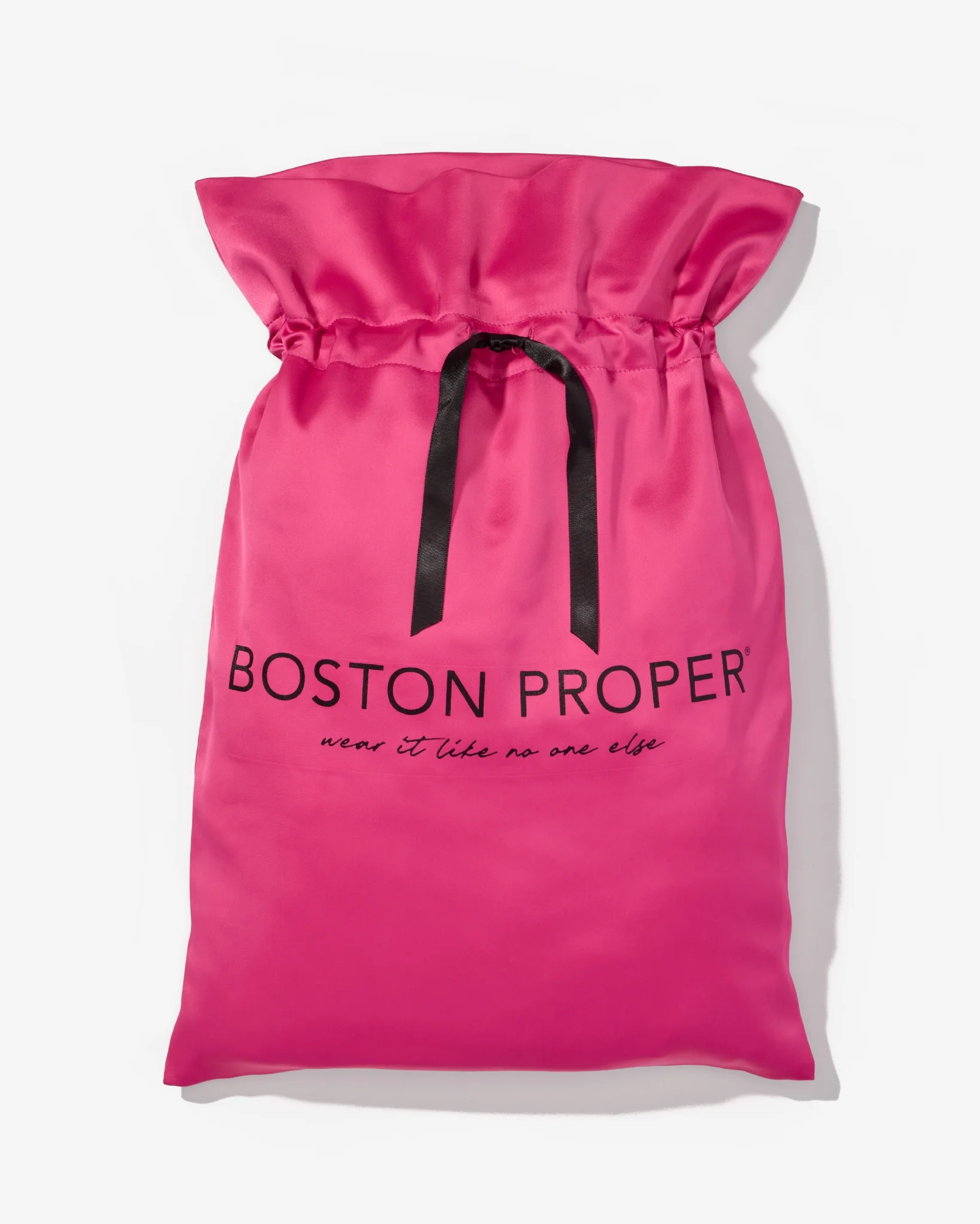 Boston Proper Drawstring Bag Pink/Black