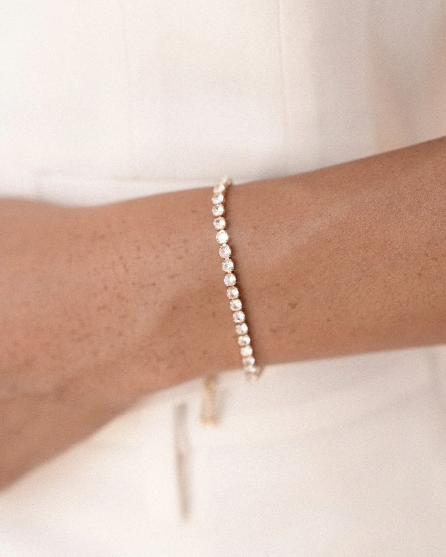 Adjustable Dainty Crystal Bracelet