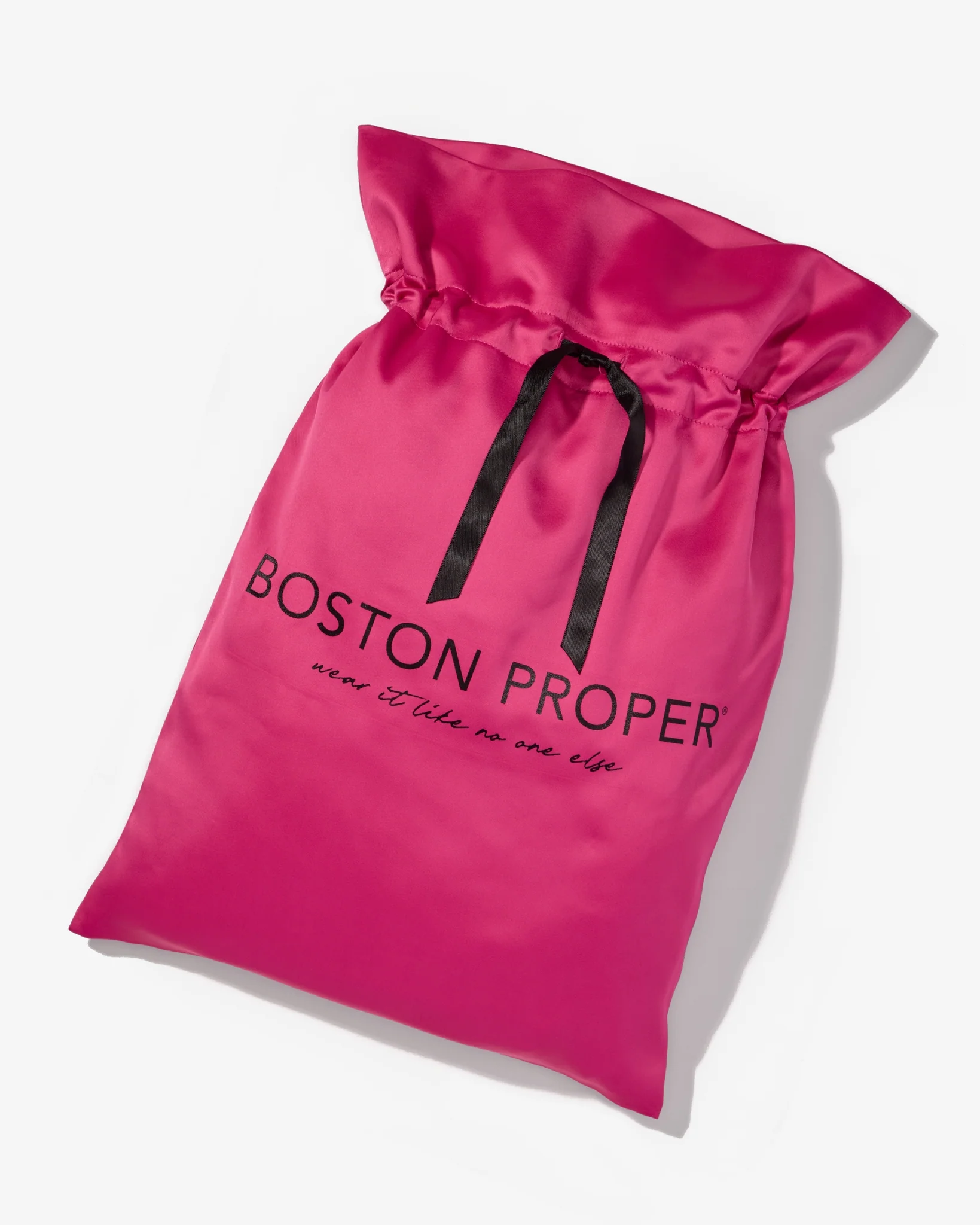 Boston Proper Drawstring Bag Pink/Black
