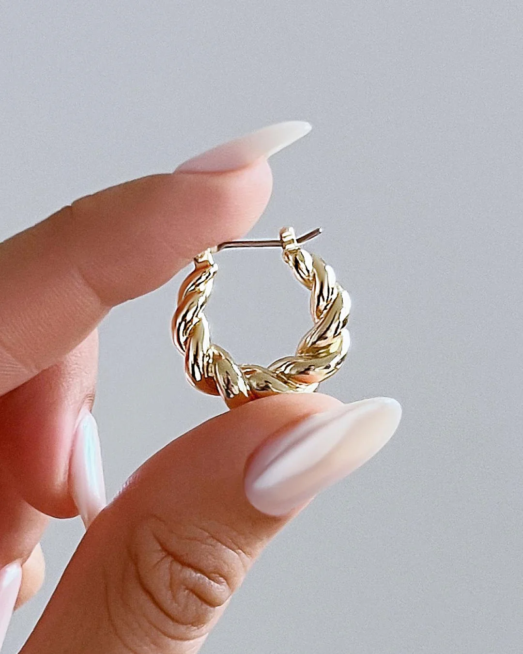 Twisted Hoop Earrings - Paris