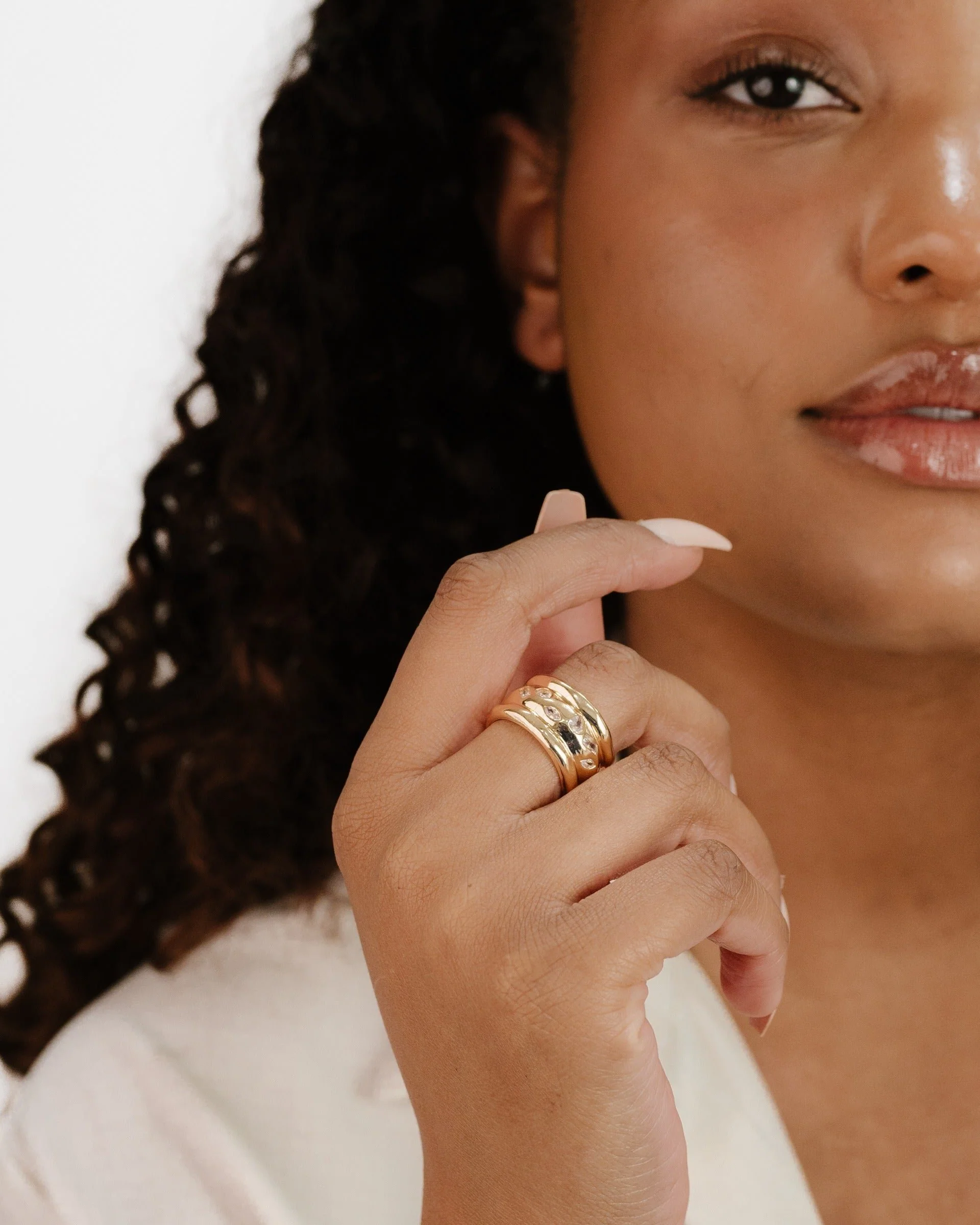 Bezel Crystal Thick Ring